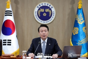 尹 大統領, "흉기 난동 무고한 시민에 대한 테러... 경찰력 총동원해 초강경 대응할 것"