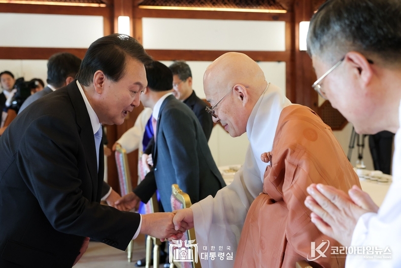 5월 30일 윤석열 대통령은 종교지도자 오찬 간담회를 가졌다.
