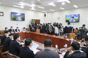 국민의힘 논평,"자화자찬으로 끝나는 文 政府 5년, 국민에게 안겨준 고통, 무게만큼 반성 시간 필요"