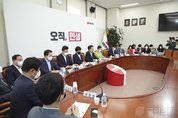 與, 이재명 의원 가벼운 언행, "‘남 탓’ ‘언론 탓’에 앞서 왜 민심이 민주당을 외면했는지에 대한 진지한 성찰이 먼저다"