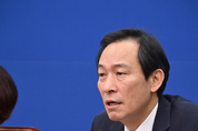 野, 우상호 비상대책위원장 기자간담회 모두발언