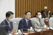 與, "大統領 혼잣말을 왜곡하려는 민주당, 사실관계는 명확해야 한다"