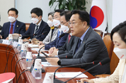 與, "북한은 무력 행위 멈추고 ‘담대한 구상’에 참여하라"