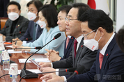 與, 내용도 엉망진창, 처리 과정도 안하무인, 민주당의 양곡관리법 강행 처리
