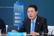尹 大統領 "첨단산업 전쟁 최전선에 있는 이차전지 산업 초격차 우위 확보를 확실하게 뒷받침"