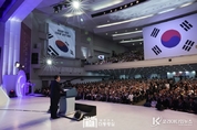 尹 大統領, "자신의 모든 것을 던진 선열을 기억하는 것이야말로 국가정체성의 요체이자 핵심"
