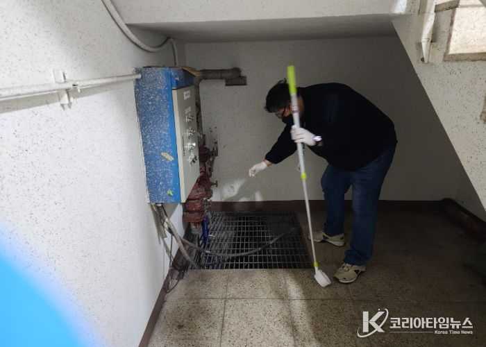 연천군보건의료원, 겨울철 모기 유충구제 방역 활동 실시