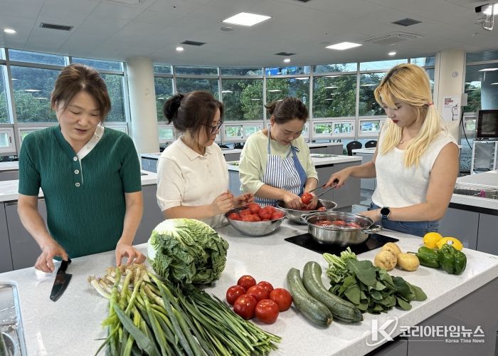 횡성 더덕한우김밥‘산림치유음식 개발 및 보급사업’선정