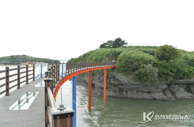홍성 죽도, 바다 위를 걸어볼까? 해상 관망대 개통