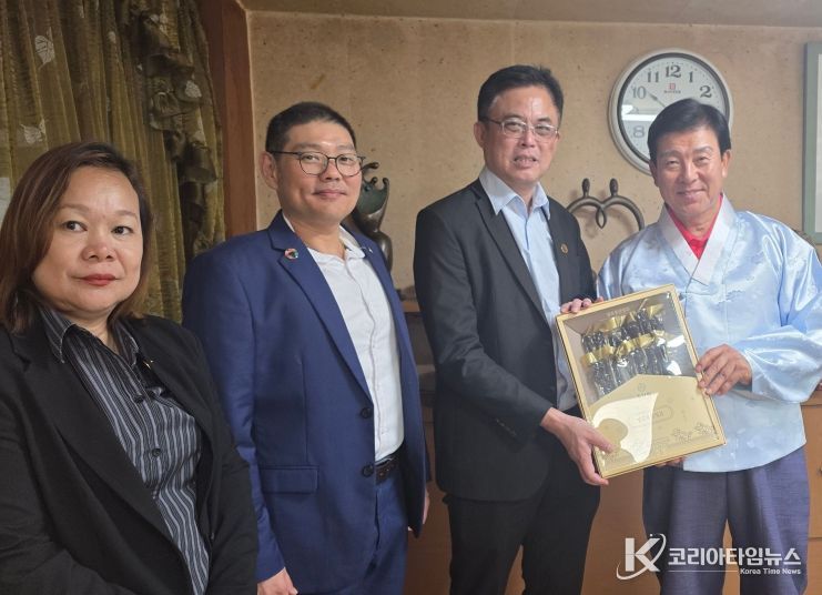 말레이시아 파다완시 대표단 방문 기념사진