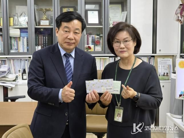 추석을 앞둔 10월 1일, 군포시의회 김귀근 의장은 지역 내 사회복지 생활시설들을 위문 방문했다.