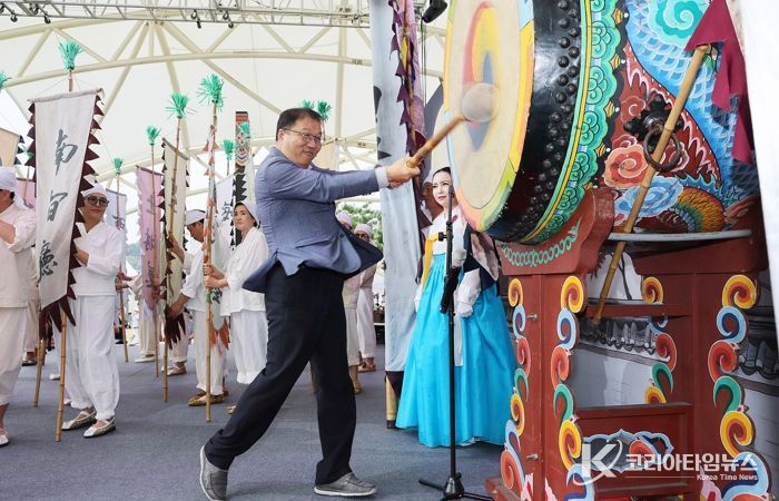 2025년 을사년 마산만날제, 전통과 현대의 조화 속 성료