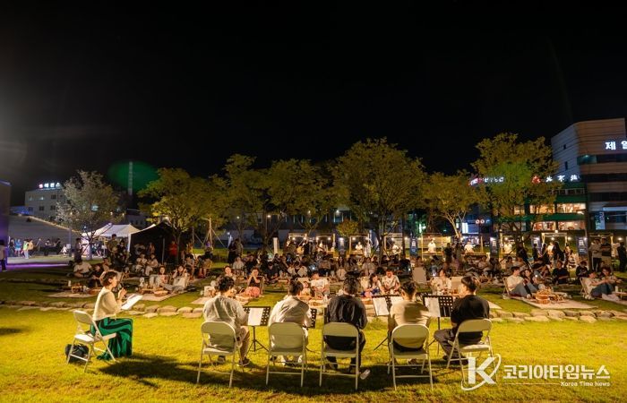 진주시, ‘남강 별밤 피크닉’ 야간관광 명소 자리매김