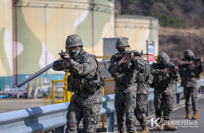 나주시가 오는 24일까지 화랑훈련을 실시한다. 사진은 31사단 병사들이 탐색작전을 벌이고 있는 모습.