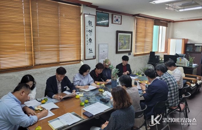 거제시, 섬꽃축제 연계 전통시장 활성화 방안 논의