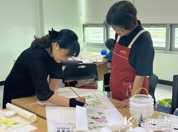 김천시립도서관 '도서관 창작공작소' 성황리 마무리