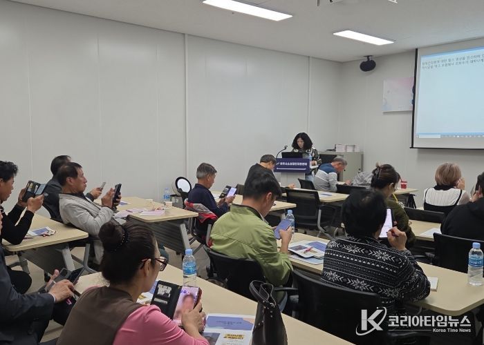 여주시 소상공인지원센터, 소상공인 정보화 AI 교육 수료식 개최