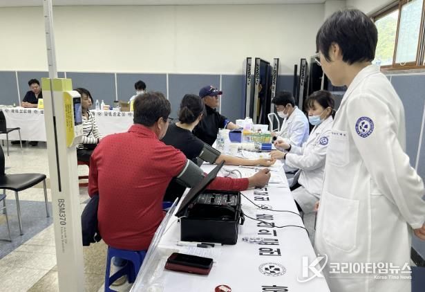 태안군청소년수련관에서 진행된 특수건강진단 모습.