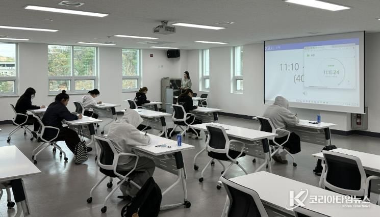 울주군 학교밖청소년 52명, 올해 검정고시 합격