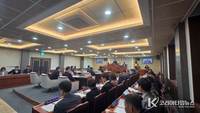 제379회 장수군의회 임시회 제2차 본회의