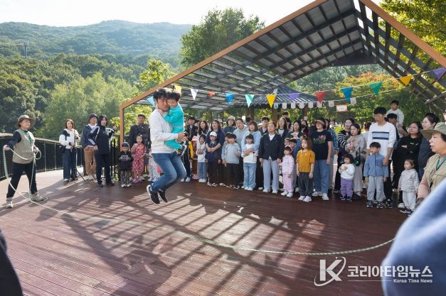 부산 북구, 가족 숲 속 즐거움 가득 ‘바스락 바스락 가을숲 한마당’ 개최