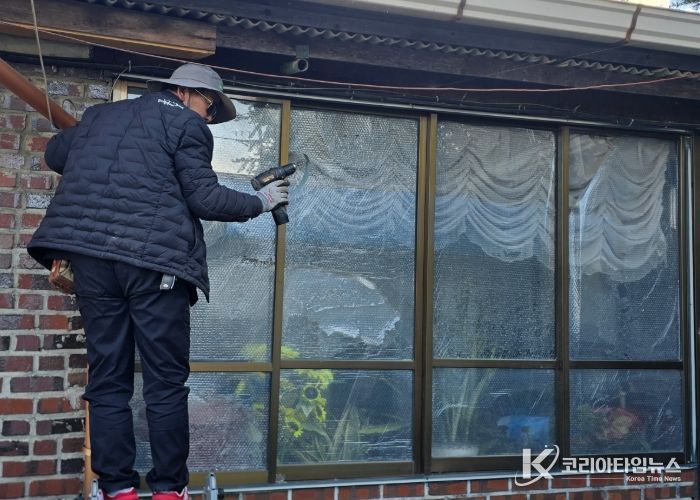 포천시 이동면 지역사회보장협의체, 취약계층 겨울철 월동준비 ‘이상 무(無)’