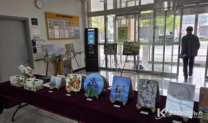 용인도시공사 모현다목적복지회관, ‘2025년 수강생 작품 전시회’개최