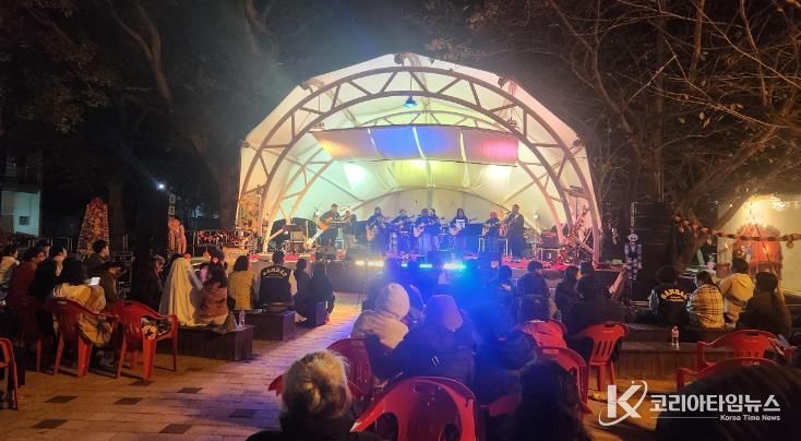 남해군 상주은모래밴드, 시월의 마지막 밤 음악으로 물들이다