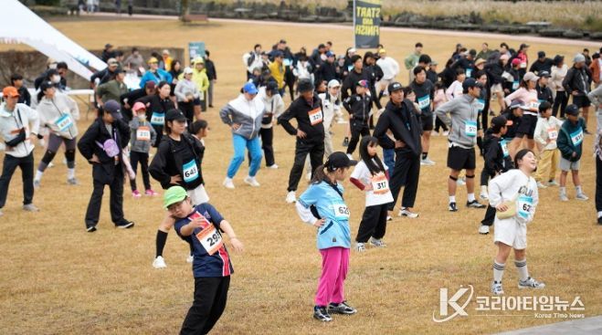 “제주 신화 속을 달린다”돌문화공원 러닝 행사 인기