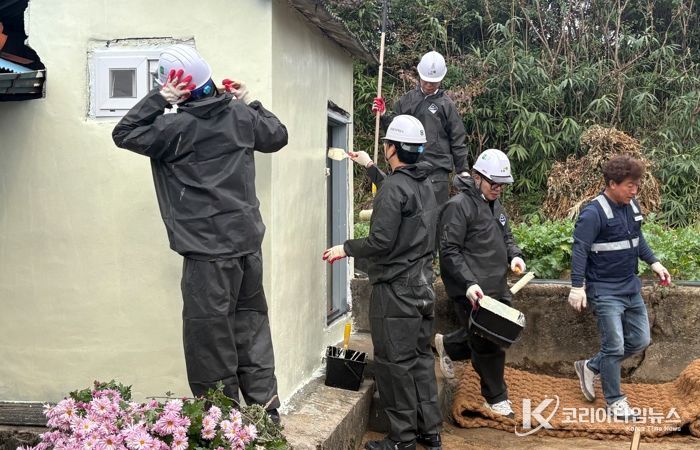 청주시, 충청대학교 졸업생과 ‘사랑의 집수리’ 진행