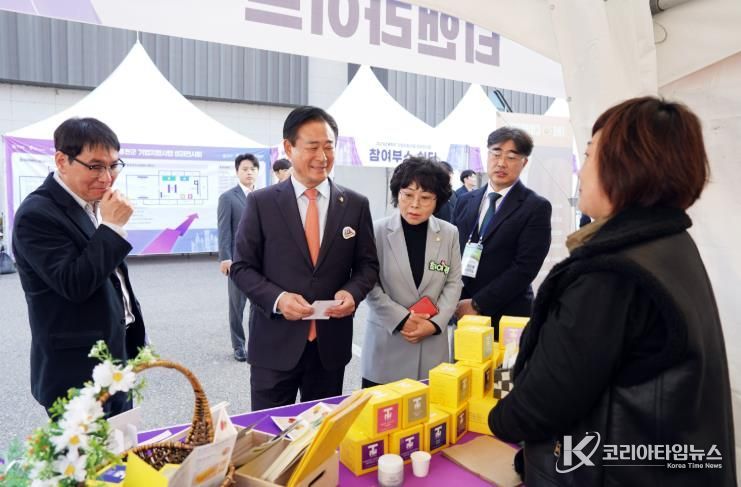 홍천군, ‘2025년 기업지원사업 성과전시회’ 성황리 마무리