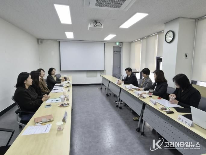 수원시가 ‘경기도·경기복지재단 찾아가는 맞춤형 돌봄통합지원 컨설팅’에 참여하고 있다.