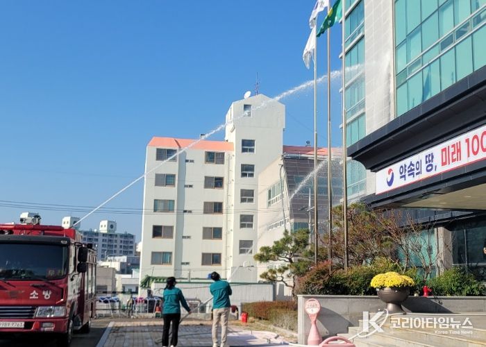 통영시, 청사 화재발생 대비 합동 소방훈련 실시