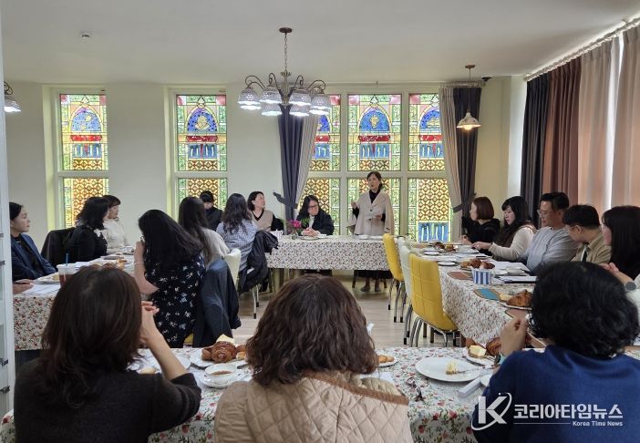 21일 목포에서 ‘방과후전담실무사 역량 강화 연수’가 진행되고 있다.