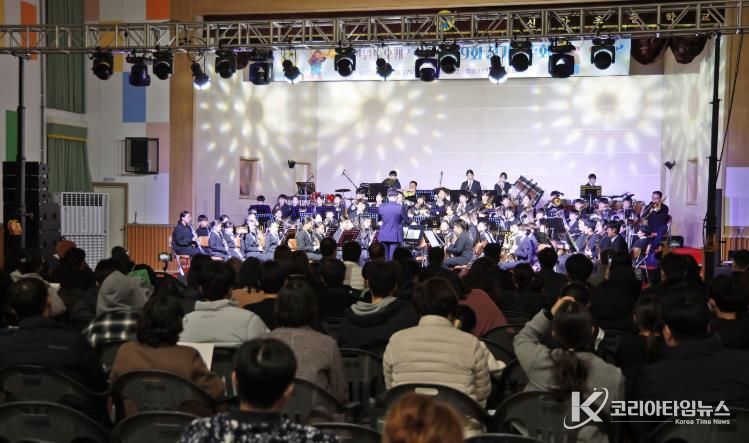 신안윈드오케스트라, 제19회 정기연주회 개최