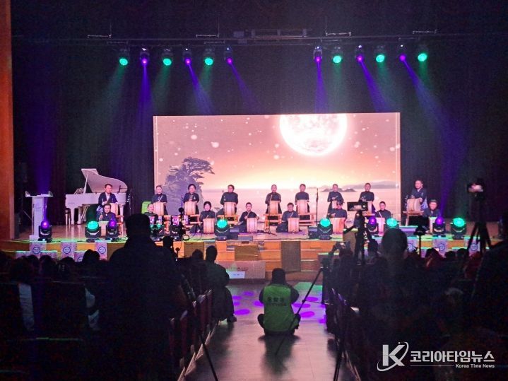 제14회 중마동 주민자치센터 수강생 작품발표회