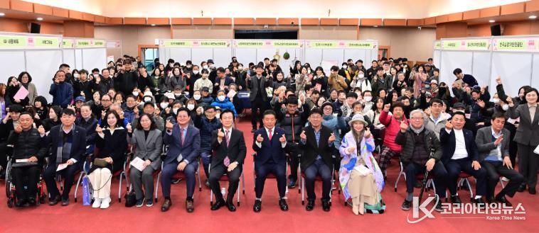 진주시, ‘2025. 진주시 장애인 구직박람회’ 취업 열기 ‘후끈’