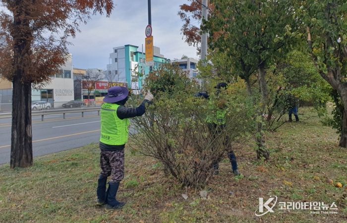 무궁화 전정작업 현장