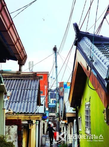 인생사진 맛집, 속초 대상 수상작(새마을길 비오는 어느날)