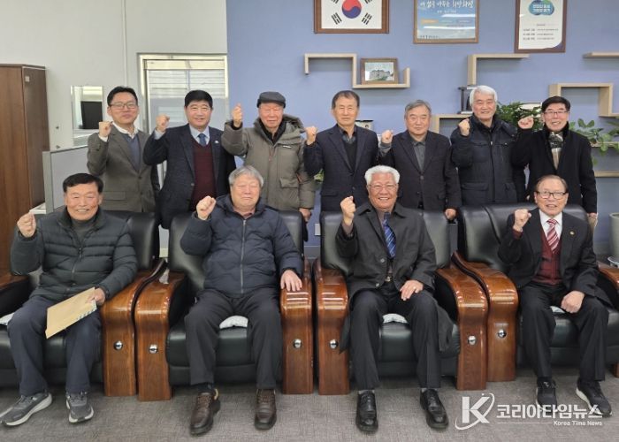 화성특례시가 14일 동부권 경로당 분회장 및 노인대학 학장과 간담회를 개최했다