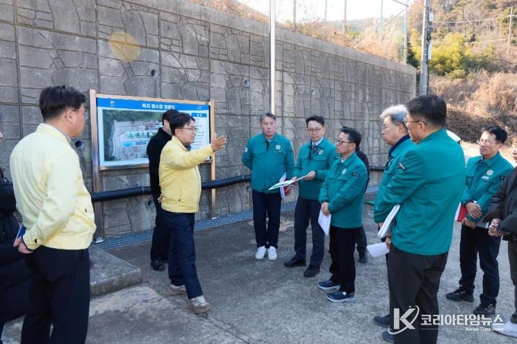 통영시 욕지도 가뭄 극복을 위해 선제적 대응 2(현장점검)