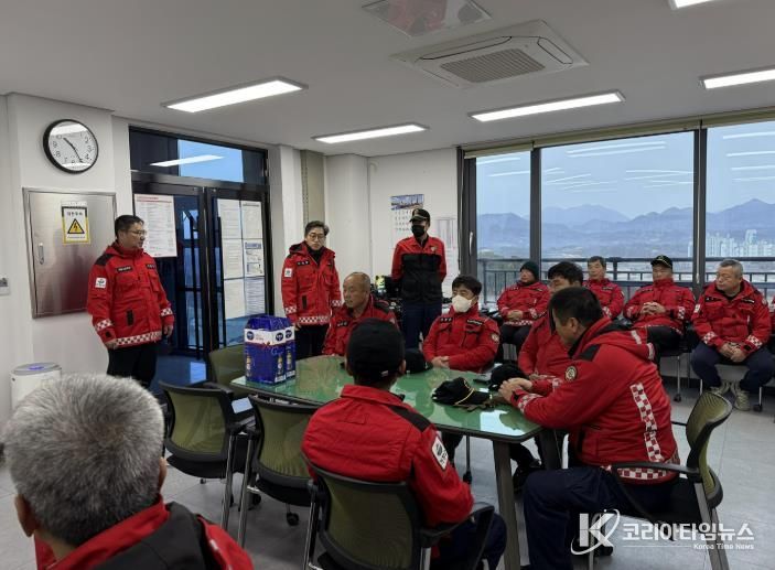 김성윤 안전건설국장, 거창군산불대응센터 현장 점검