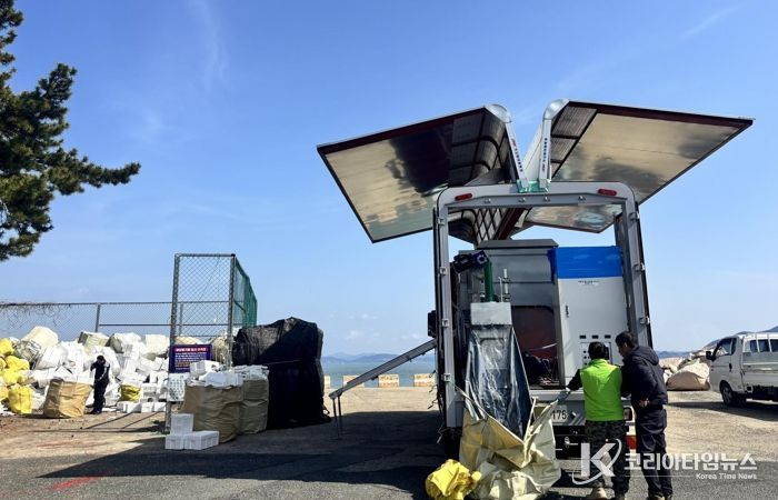 장흥군, 해양쓰레기 변신 ‘폐스티로폼 감용기’ 3월 본격 가동