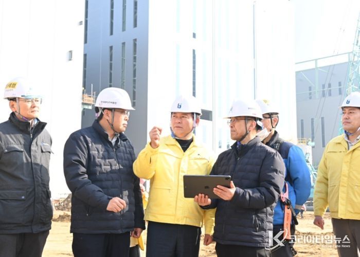 부천시가 GS파워 열병합발전소 현대화사업 현장을 살피고, 지역업체 활용을 적극 요청했다.