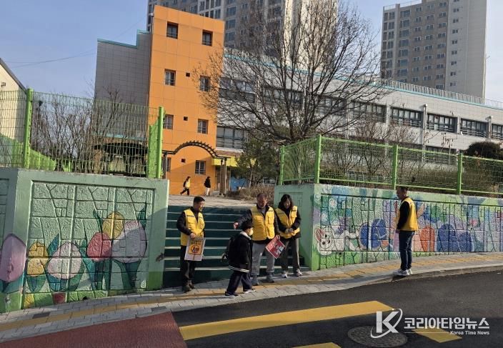 포천시 영북면 청소년지도협의회, 등굣길 어린이 교통안전 캠페인 실시