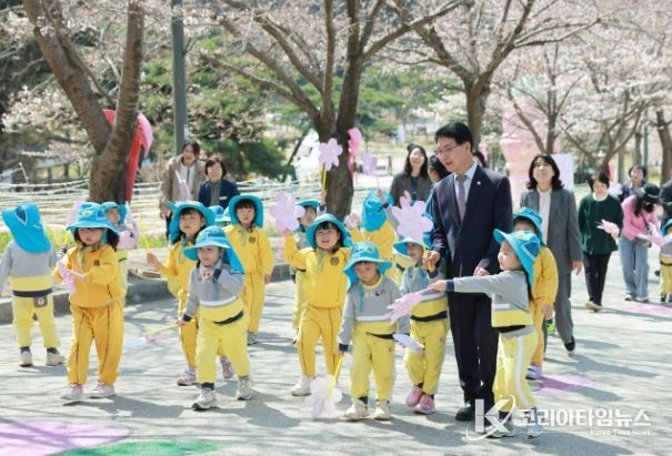 동구새마을회, 봄맞이 ‘환경사랑 플로깅’으로 쾌적한 도시 조성