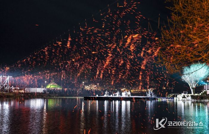 영암군, 왕인문화축제 개막... 벚꽃 아래서 봄을 열다