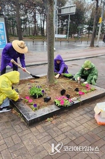 고양시 중산2동, 2026고양국제꽃박람회 대비 초화 식재