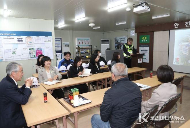 남명도서관 신축 공사 현장 점검