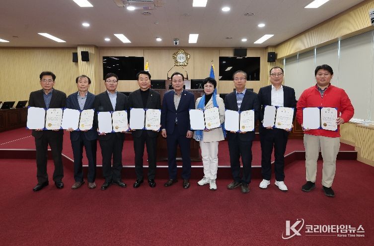 청주시의회, 2025회계연도 결산검사위원 위촉